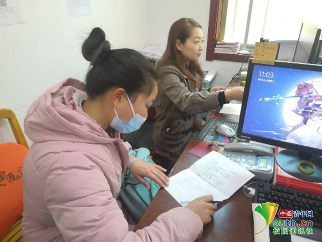 陕西大学生走进乡村 寻访基层大学生村官_三下乡_中国青年网