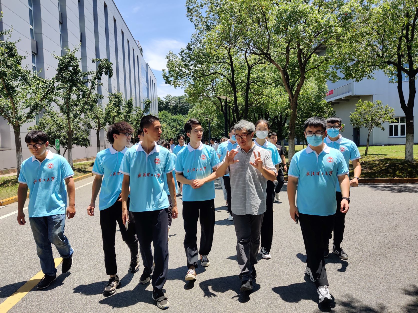 【中国青年网】在芜湖企业打破对机械汽车行业的误解