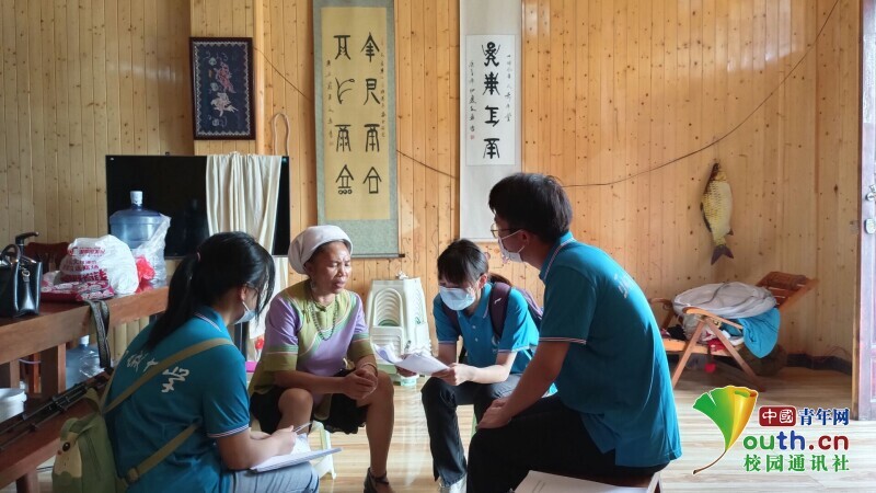 走进电商直播,助力乡村振兴