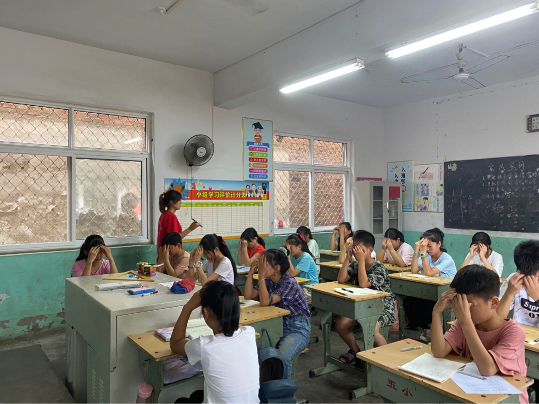 中国青年网中青校园报道我校外国语学院"语·未来"阳光支教团队走进